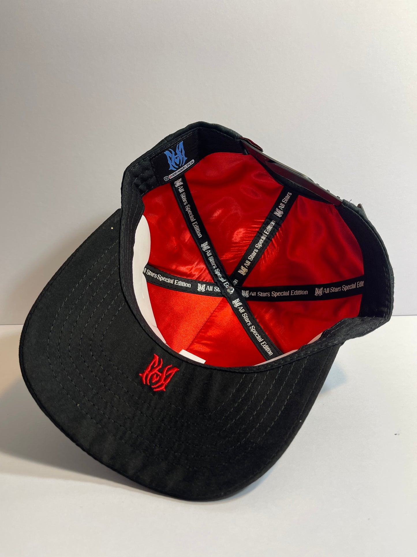MH Red